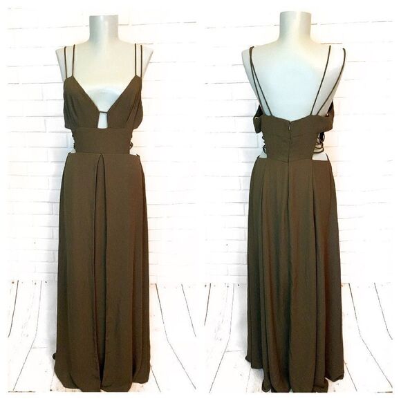 FAME AND PARTNERS The Megan Maxi Gown - Picture 3 of 14